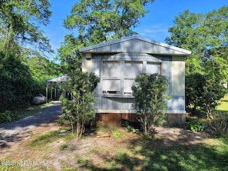 9202 Noah Davis Rd, Glen Saint Mary, FL 32040
