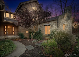 3849 Sable Ridge Dr, Bellbrook, OH 45305