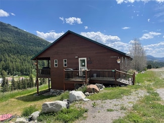 23 Hanlon Hill Dr, Gardiner, MT 59030