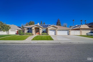 10600 Within Heights Dr, Bakersfield, CA 93311
