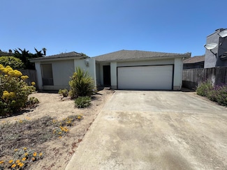 162 Linde Cir, Marina, CA 93933