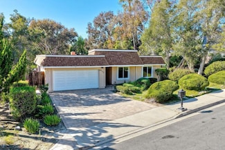 2125 Valley Rd, Oceanside, CA 92056