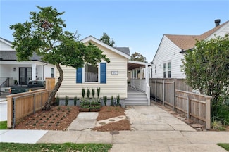 312 Papworth Ave, Metairie, LA 70005