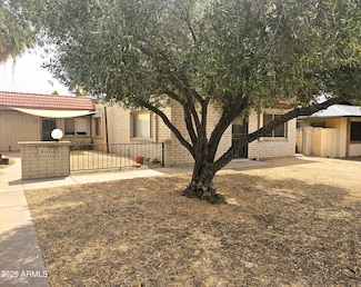 18227 N 40th Place, Phoenix, AZ 85032