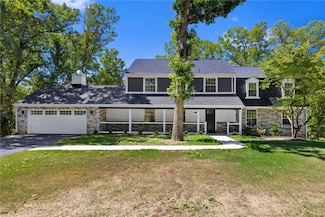 8241 Thompson Run Rd, Pittsburgh, PA 15237