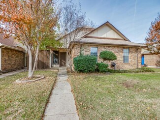 2913 Northrope St, Euless, TX 76039
