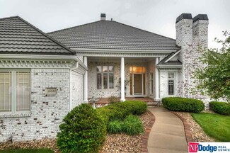 15823 Burt St, Omaha, NE 68118