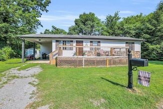 14947 Railroad St, Sale Creek, TN 37373