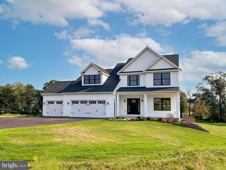 137 Brandy Ct, Bellefonte, PA 16823