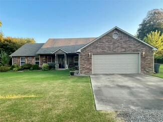 3111 E 55th St S, Muskogee, OK 74403