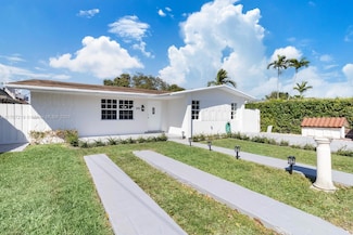 395 W 39th Place, Hialeah, FL 33012