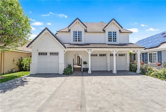 19365 Woodlands Dr, Huntington Beach, CA 92648