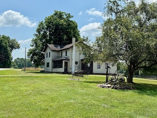 377 Chesbro Rd, Pennellville, NY 13132