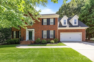 6932 Curlee Ct, Charlotte, NC 28277