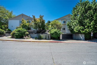 1255 NE 152nd St Unit 3, Shoreline, WA 98155