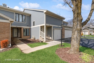 903 Suffolk Ct Unit 141B, Libertyville, IL 60048