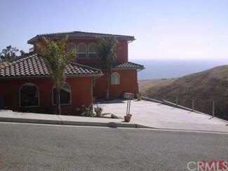 991 Bakersfield St, Pismo Beach, CA 93449