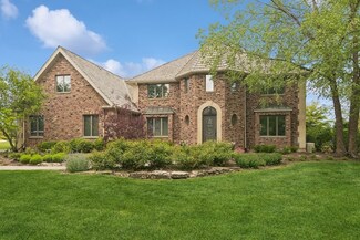 22902 W Lochanora Dr, Lake Zurich, IL 60047