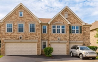 1238 Christine Ct, Vernon Hills, IL 60061