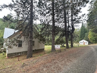 12840 S Rock Cr Ln, Haines, OR 97833