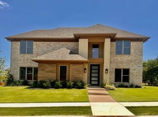 404 Mckinley St, Desoto, TX 75115