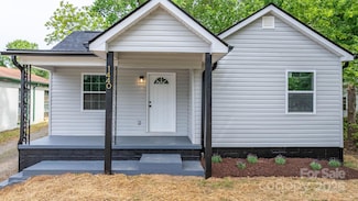 1440 10th Ave SW, Hickory, NC 28602