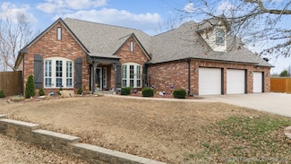 3203 Callaway Dr, Claremore, OK 74019