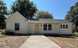 701 A St, Golden City, MO 64748