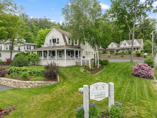4 Lake Ave, Sunapee, NH 03782