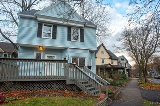 178 Richard St, Rochester, NY 14607