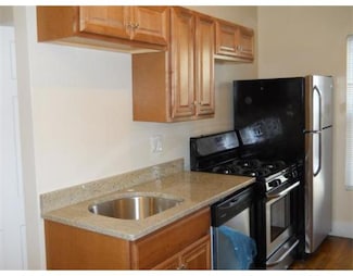 80 Bernard St Unit 1-2, Dorchester Center, MA 02124