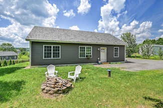 84 Wales Rd, Sabattus, ME 04280