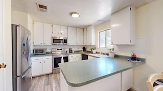 4407 Patterson Dr, Diamond Springs, CA 95619