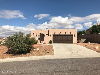 3009 Escenico Ct, Las Cruces, NM 88012