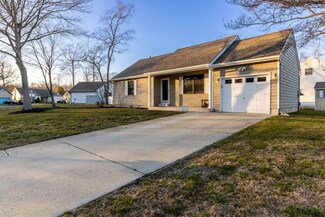 24 Capewoods Rd, Cape May, NJ 08204