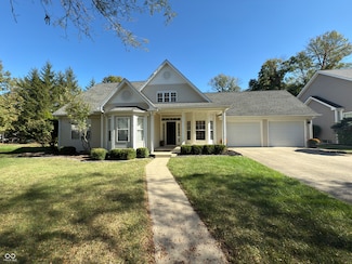1230 Boxwood Ct, Columbus, IN 47201