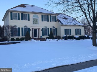 11 Wagon Rd, Lumberton, NJ 08048