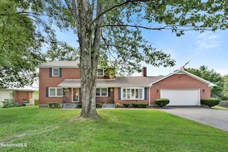 25 Hubbard Ave, Pittsfield, MA 01201