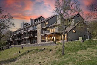 234 Sunset Cove Unit 107, Branson, MO 65616