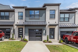 1012 Riverbrook Dr, Gallatin, TN 37066