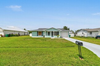 1920 SW Taurus Ln, Port Saint Lucie, FL 34984