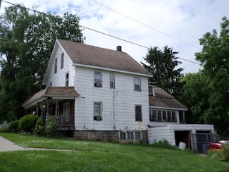 203 George St, Kendall, WI 54638