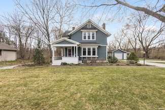 53444 Juniper Rd, South Bend, IN 46637