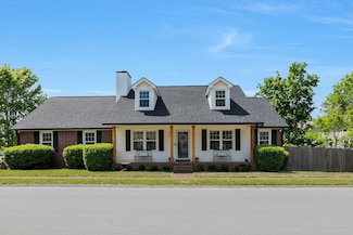 1077 Meandering Way, Franklin, TN 37067