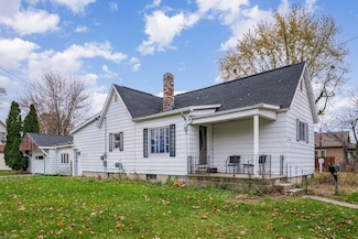 401 S Hampton St, Bay City, MI 48708