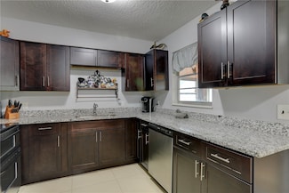 292 Joy Haven Dr, Sebastian, FL 32958