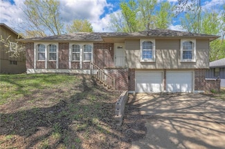 7504 E 119th Terrace, Grandview, MO 64030
