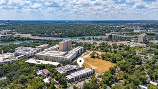 49 Navasota St Unit 216, Austin, TX 78702