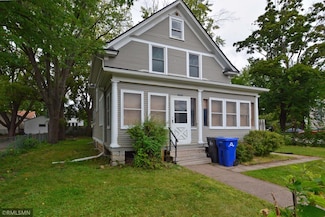 1195 Edgerton St, Saint Paul, MN 55130