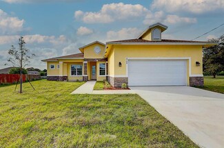 3708 SW Lafleur St, Port Saint Lucie, FL 34953